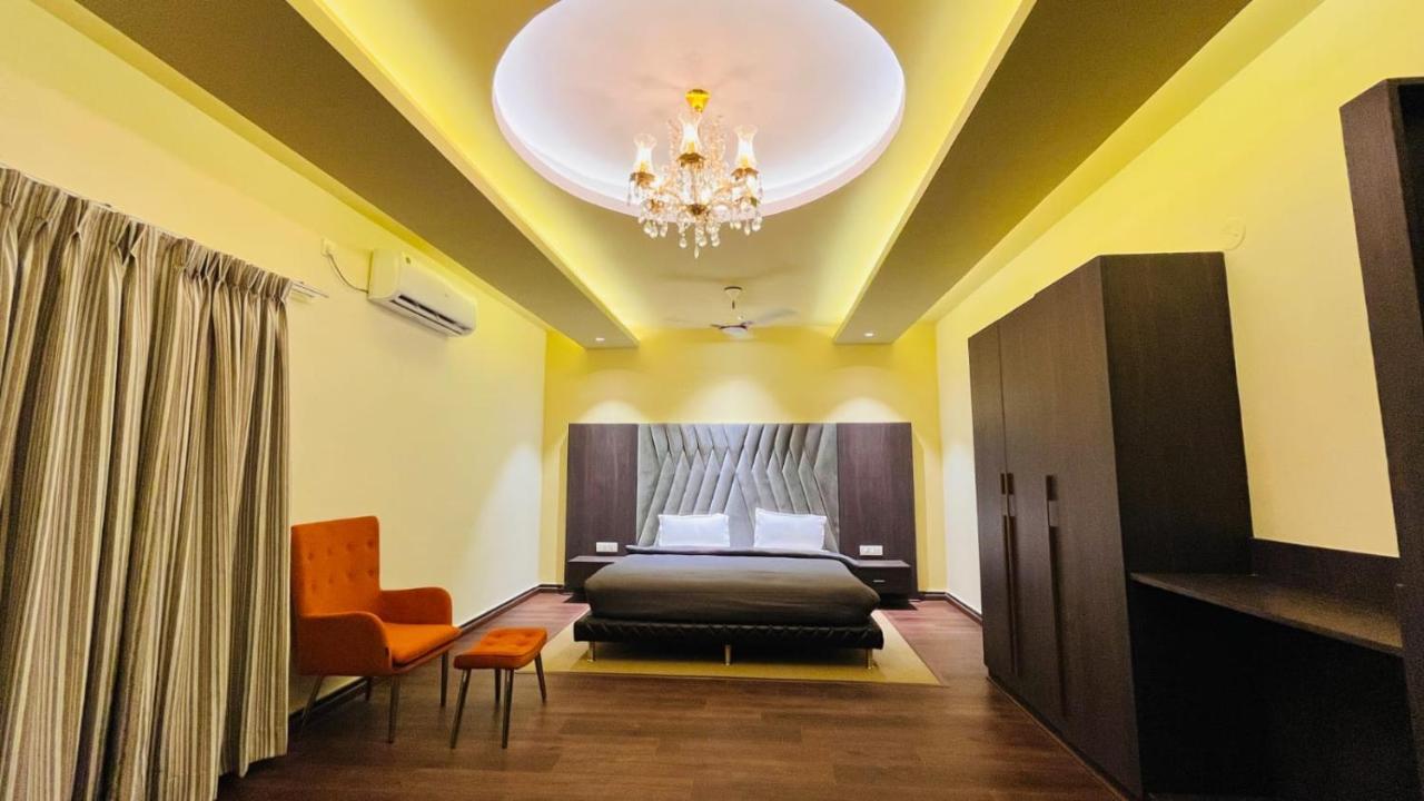 Sargawa The Palace Resort Ambikapur Exterior photo